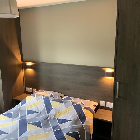 Small,Smart,Tidy 2 Bed Apartment Galway Eksteriør billede