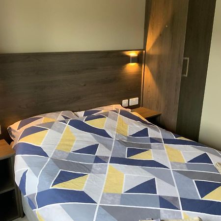 Small,Smart,Tidy 2 Bed Apartment Galway Eksteriør billede