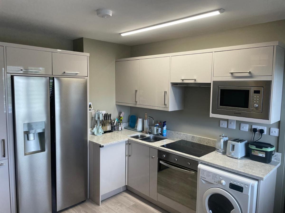 Small,Smart,Tidy 2 Bed Apartment Galway Eksteriør billede